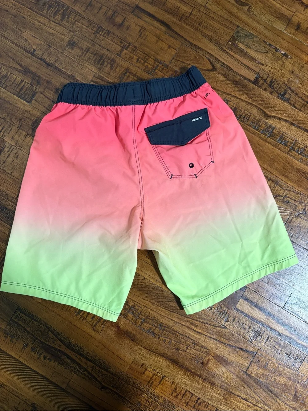 Hurley vibrant ombre